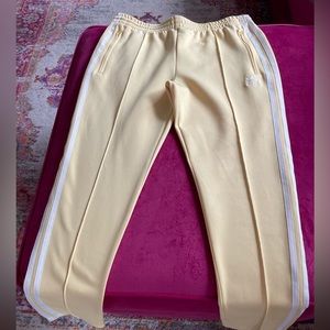 🟡⚪️ Adidas 3 Stripe Pants